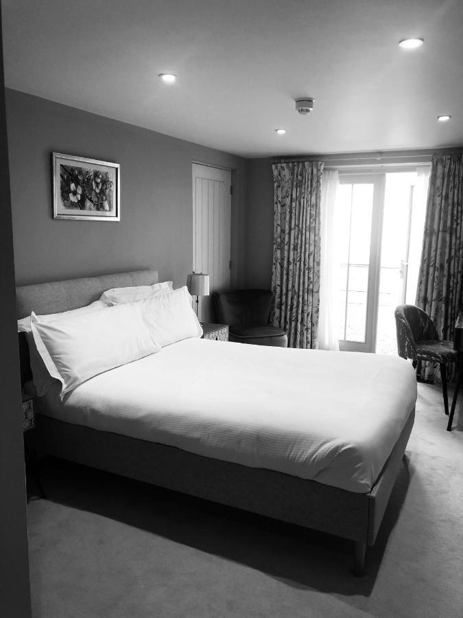 The Kings Head Hotel Whiteparish Eksteriør billede