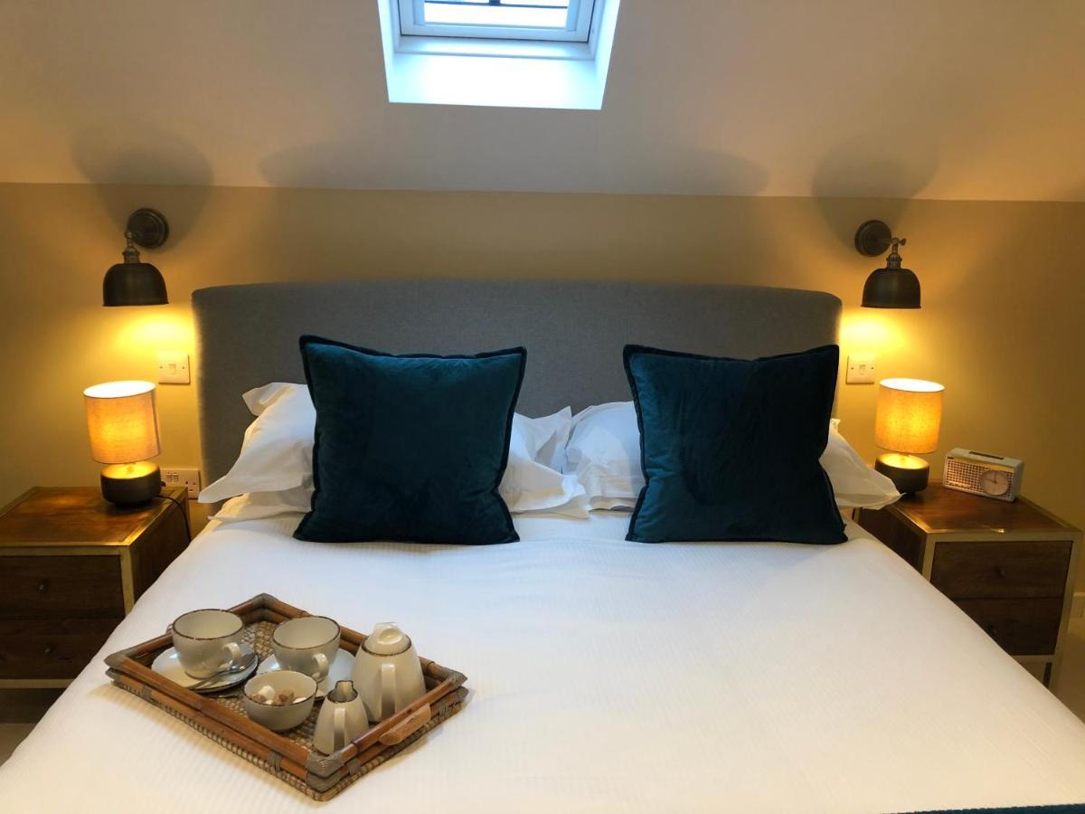 The Kings Head Hotel Whiteparish Eksteriør billede
