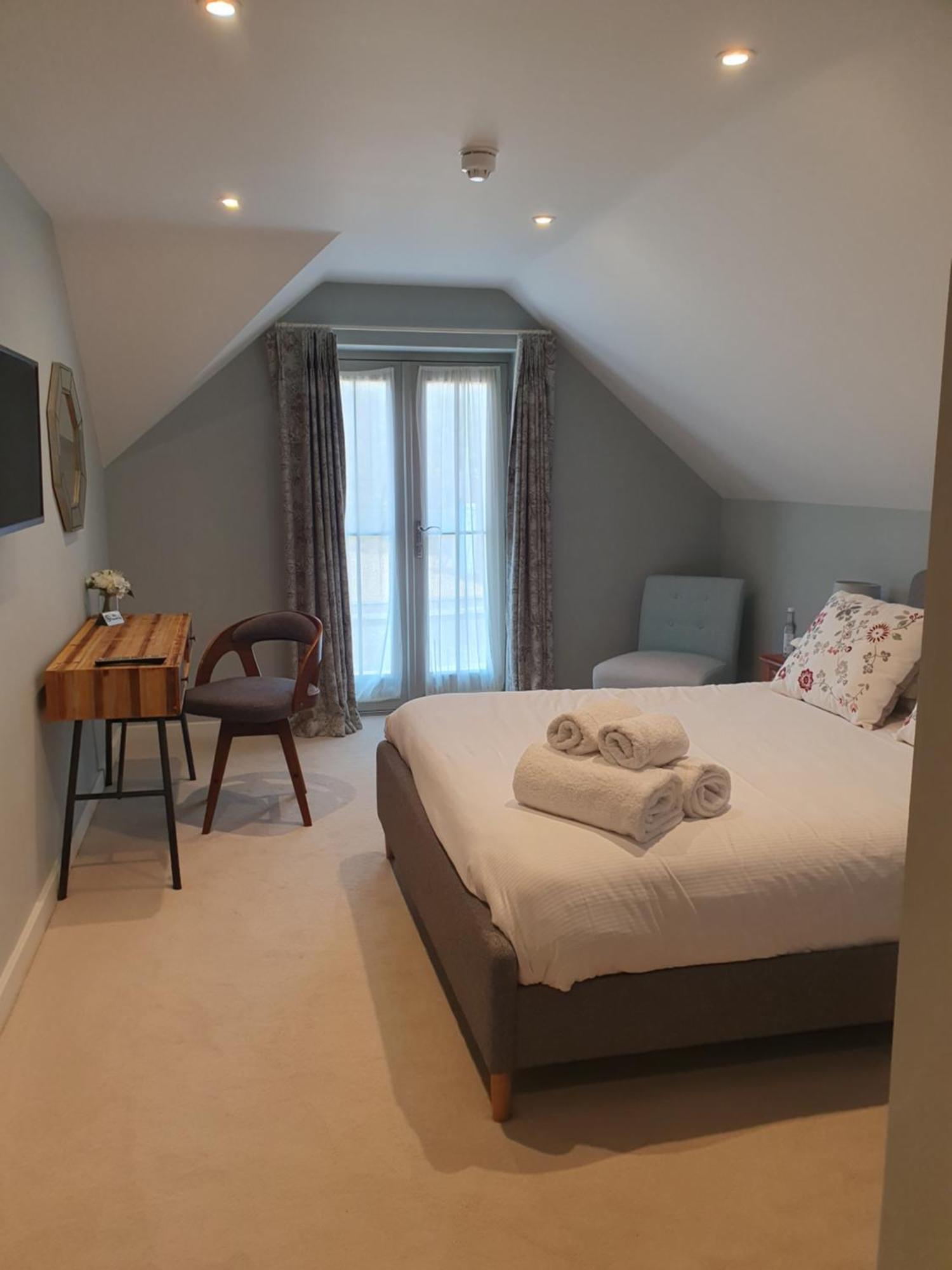 The Kings Head Hotel Whiteparish Eksteriør billede